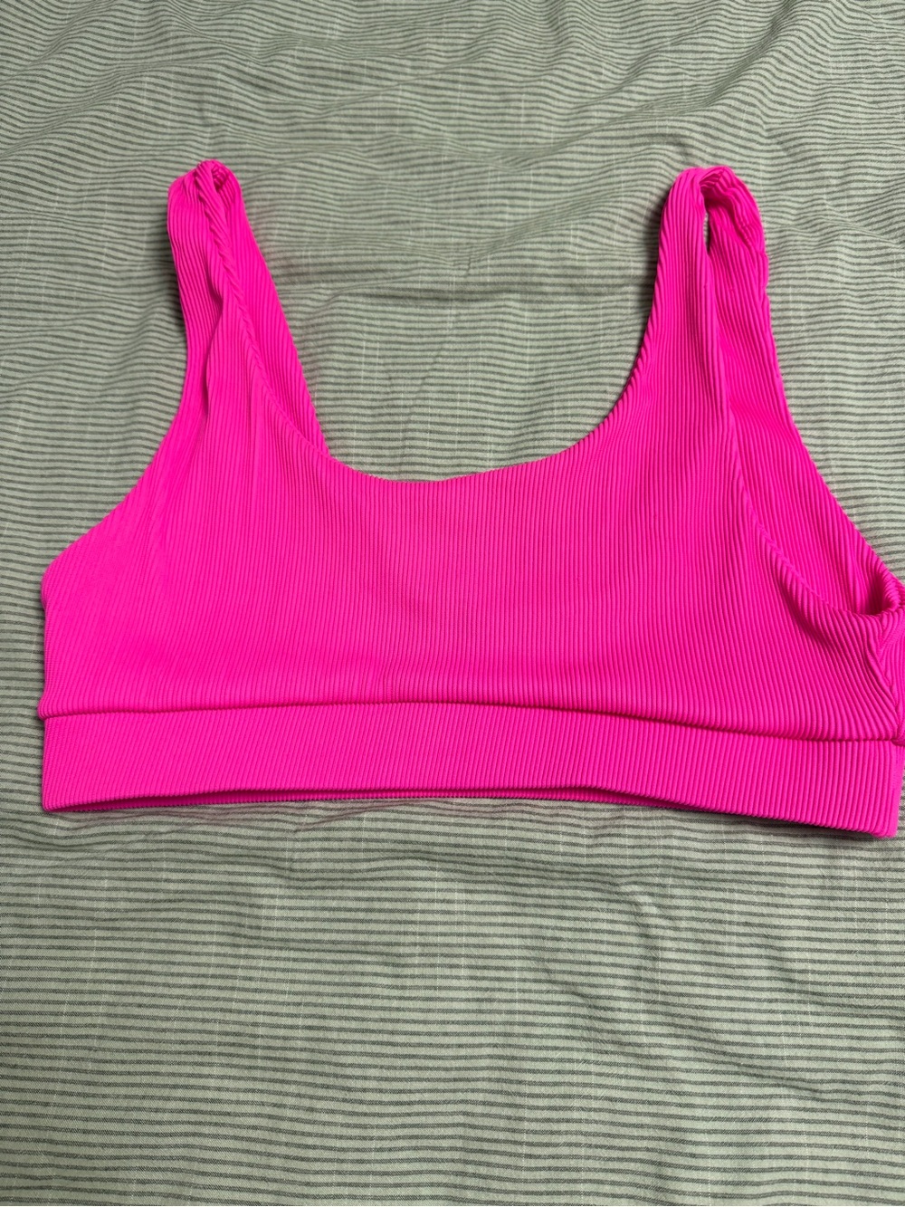 Kulani Kinis pink top
